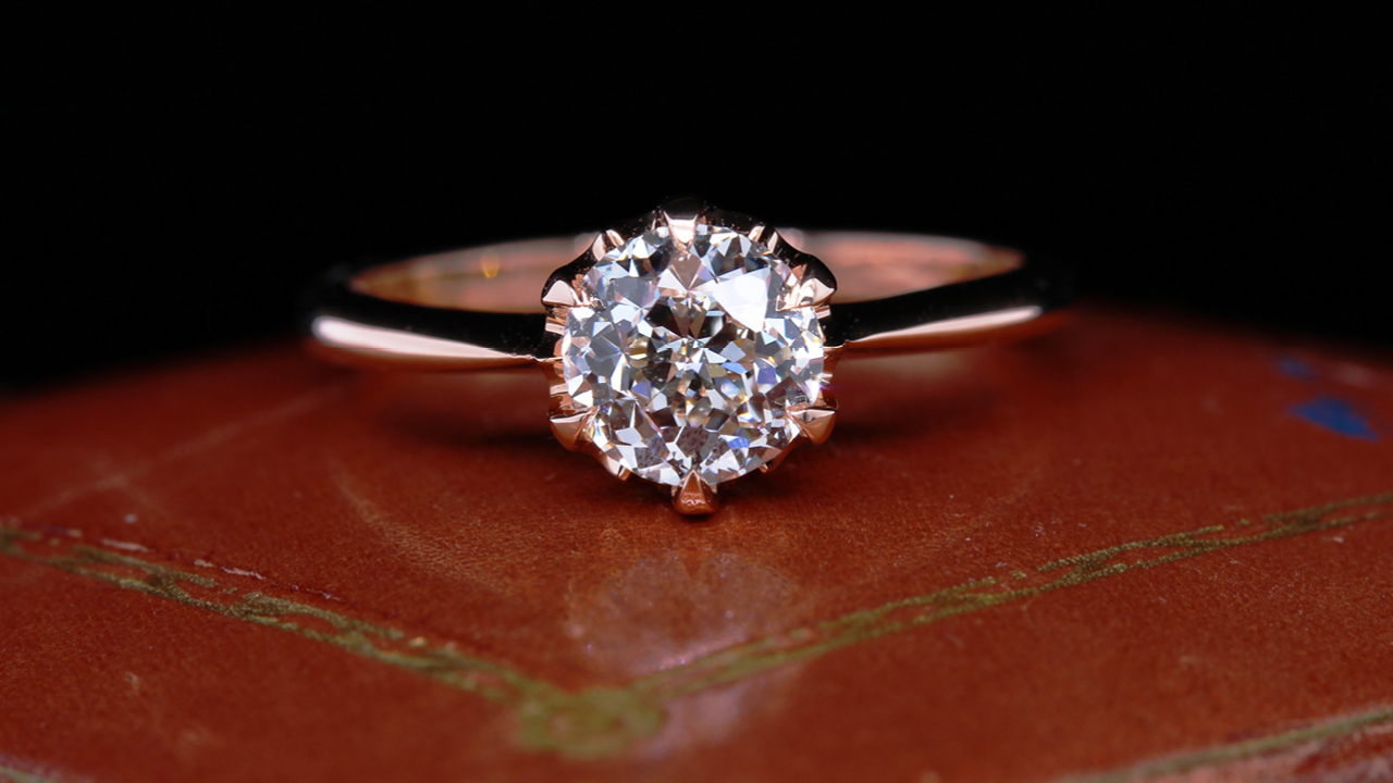 Tulip Crown Jubilee diamond ring in 18-karat pink gold